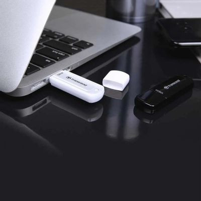 Флешка USB Transcend Jetflash 730 128ГБ, USB3.0, белый [ts128gjf730]