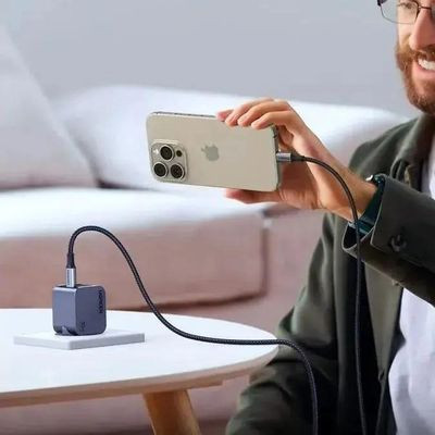 Сетевое зарядное устройство UGREEN X703,  USB type-C,  30Вт,  3A,  серый