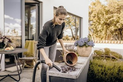 Строительный пылесос Karcher WD 3 S V-17/4/20,  желтый [1.628-135.0]