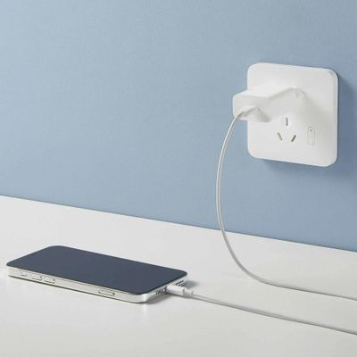 Сетевое зарядное устройство Xiaomi Mi 20W Charger (Type-C),  USB type-C,  20Вт,  3A,  белый [bhr4927gl]